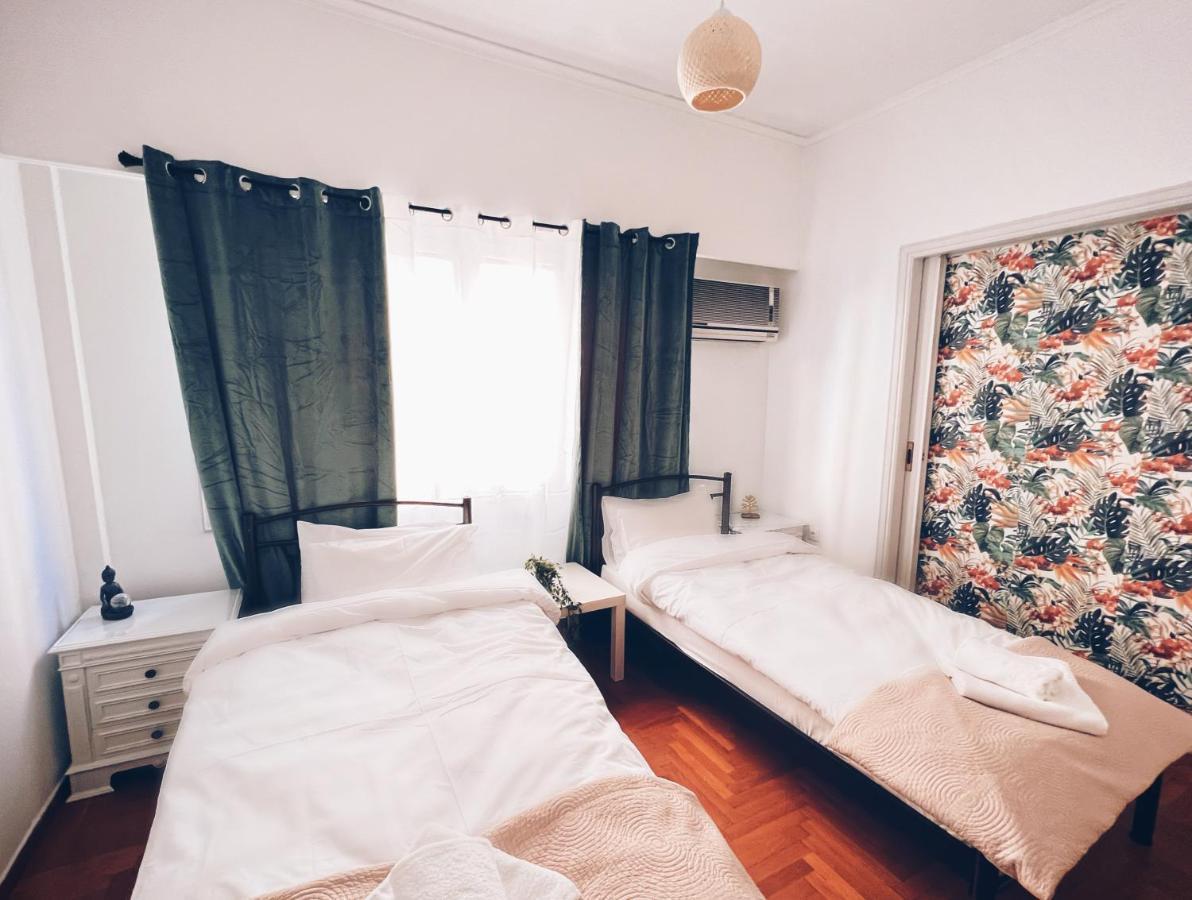 Seaside Apartment In Flisvos Marina Атина Екстериор снимка