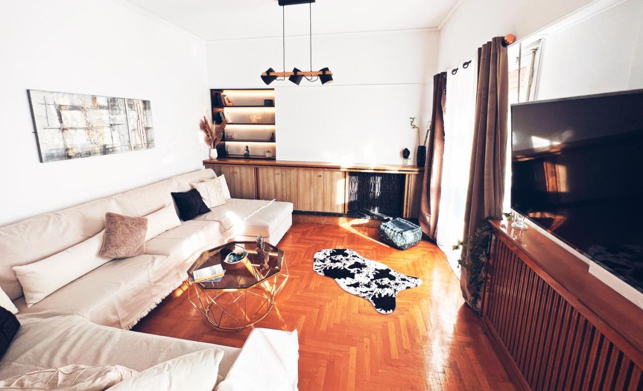 Seaside Apartment In Flisvos Marina Атина Екстериор снимка